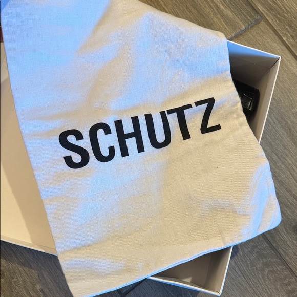 New SCHUTZ Arissa Leather Block Heel Pumps with bow Sz 6 B - Picture 3 of 14